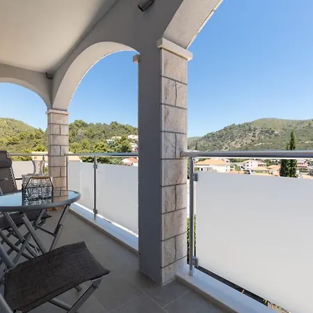 Maloa Two Bedroom * Smokvica (Korcula)