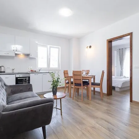 Maloa Two Bedroom Apartment Smokvica (Korcula)